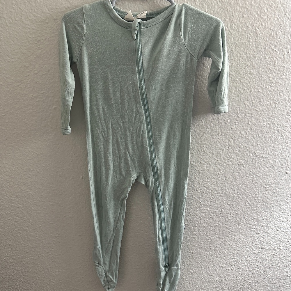 Kyte Baby Zippered Footie 6-12 Months